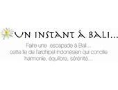 Logo UN INSTANT À BALI